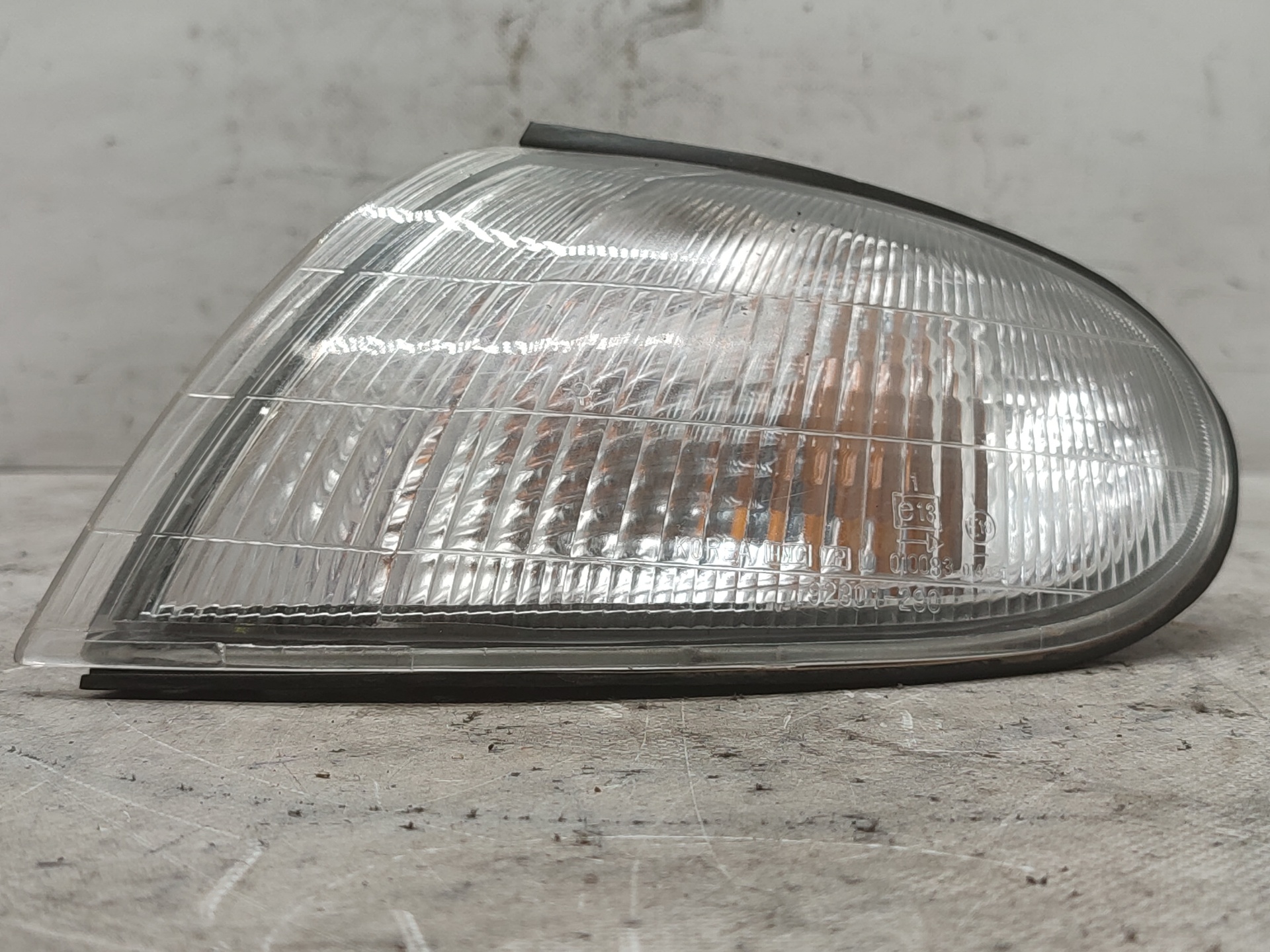 Blinker vorn HYUNDAI LANTRA Mk II (J-2)