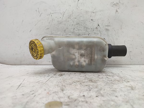 Hauptbremszylinder CHRYSLER VOYAGER Mk III (RG, RS)