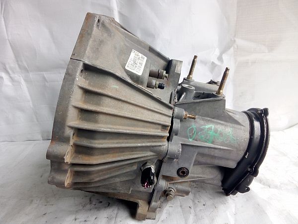 Manualna skrzynia biegów FORD FIESTA Mk IV (JA_, JB_)
