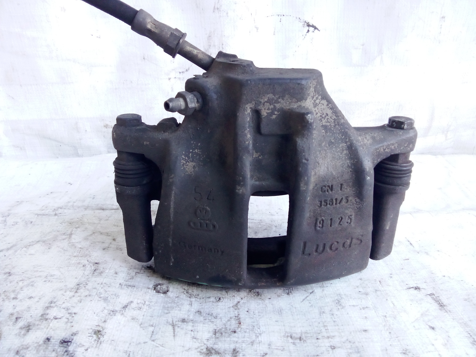 Bremssattel vorne rechts SEAT INCA (6K9)