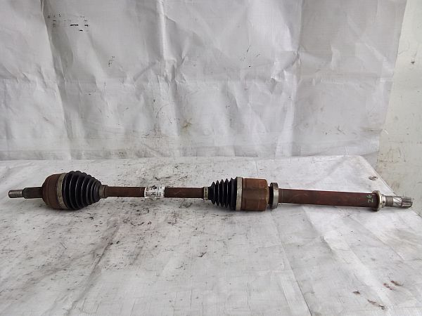 Antriebswelle vorne RENAULT MEGANE III Hatchback (BZ0/1_, B3_)