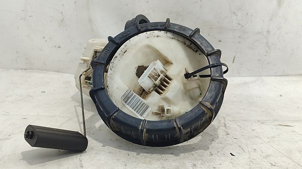 Fuel pump locking ring