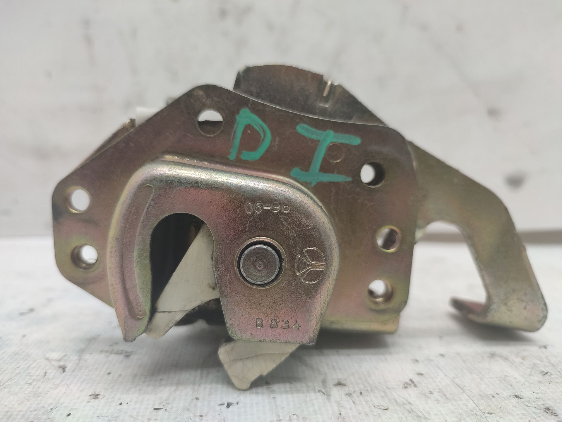 Motorhauben Schloss SEAT MARBELLA (28)