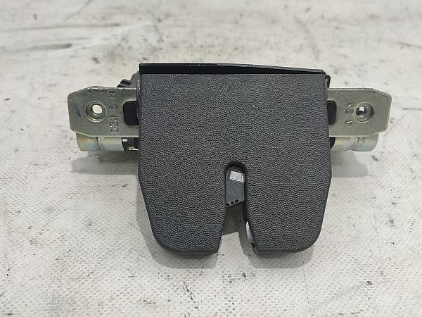 Tailgate boot lock motor