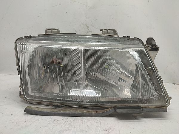 Scheinwerfer SAAB 9000