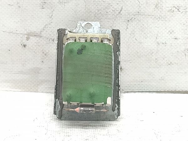 Heater blower motor resistor