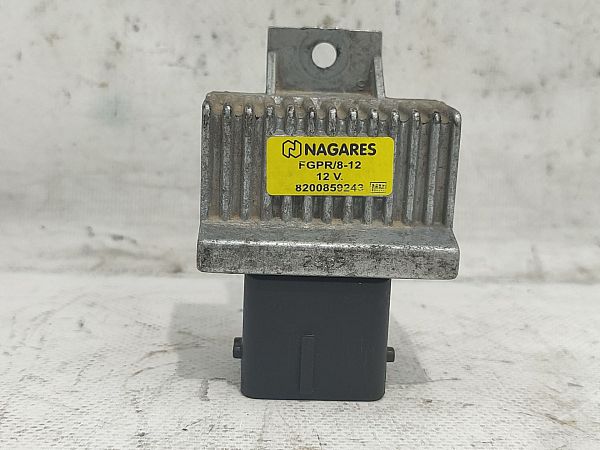 Glow plug pre-heat relay