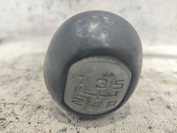 Gear knob FORD FOCUS I Turnier (DNW)