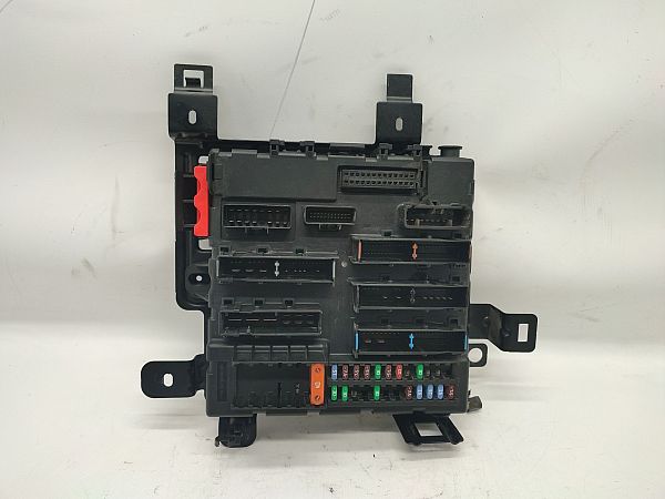 Sicherungskasten SAAB 9-3 Estate (E50)