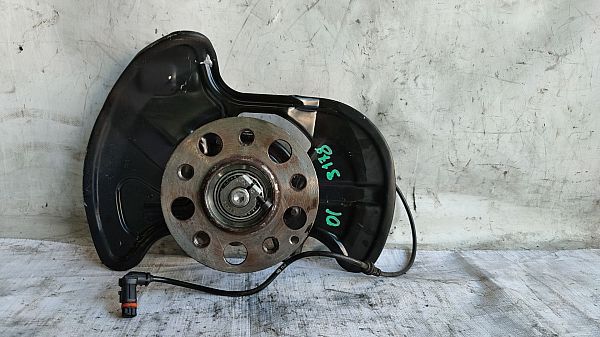Wheel hub