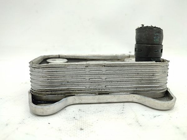 Engine oil radiator