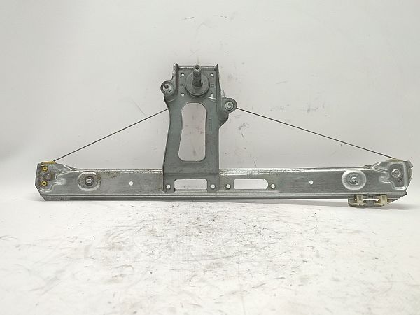 Door manual window regulator