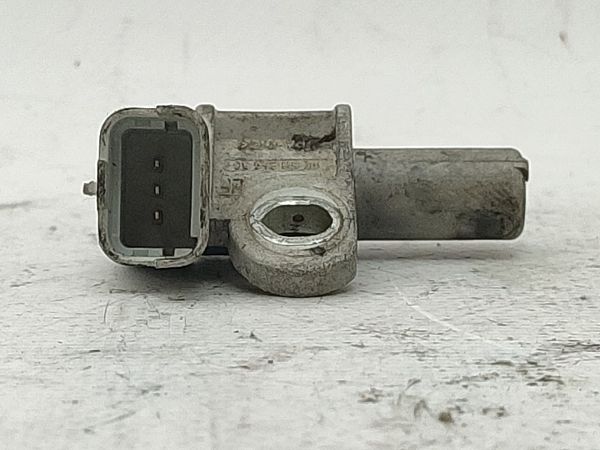 Camshaft position sensor