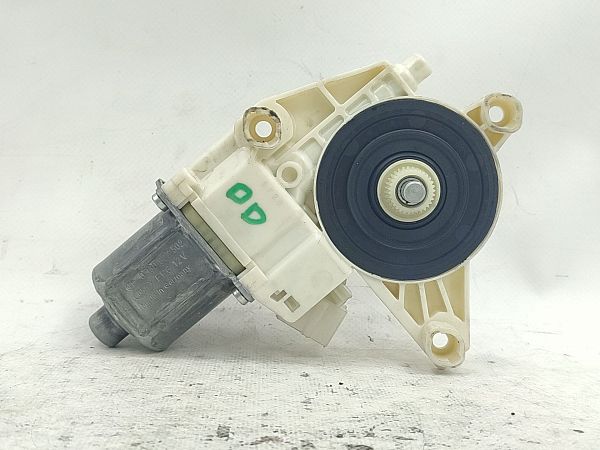 Window regulator motor MERCEDES-BENZ E-CLASS (W212)