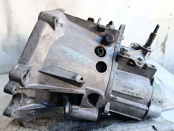 Manual gearbox