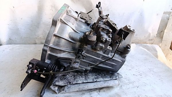 Versnellingsbak handgeschakeld HYUNDAI ACCENT III (MC)