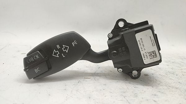 Indicator stalk
