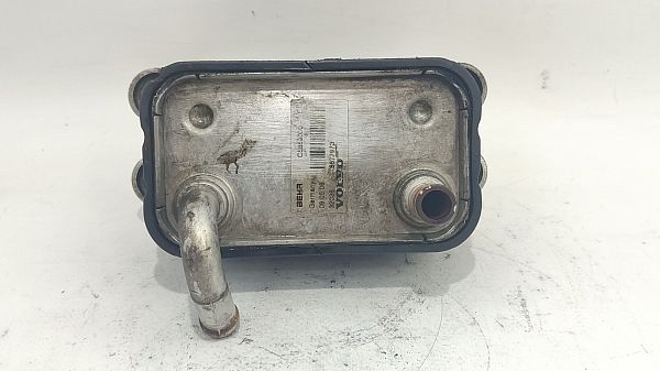 Engine oil radiator