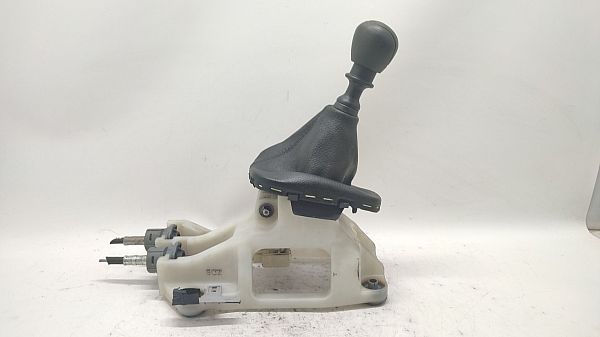 Gear shift rod