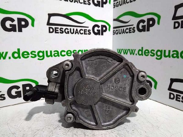 Vacuum pump
