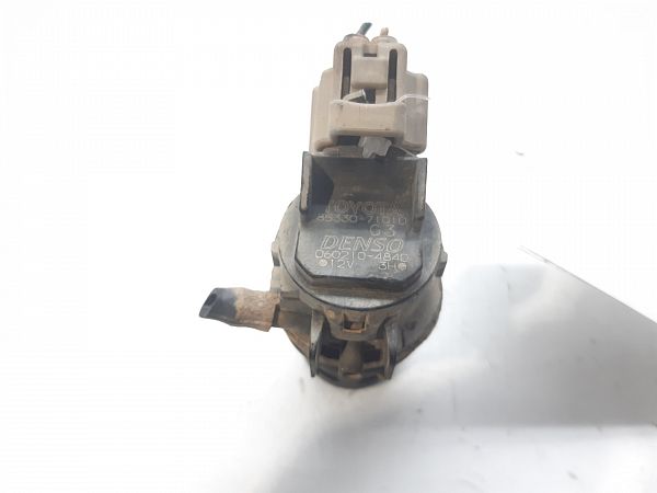 Windscreen washer pump