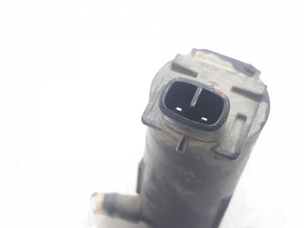 Windscreen washer pump