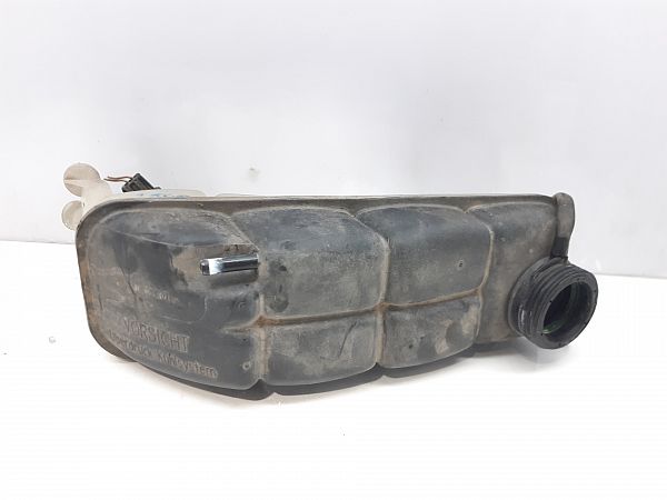 Coolant expansion tank