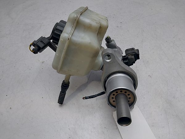 Hauptbremszylinder SKODA OCTAVIA II (1Z3)