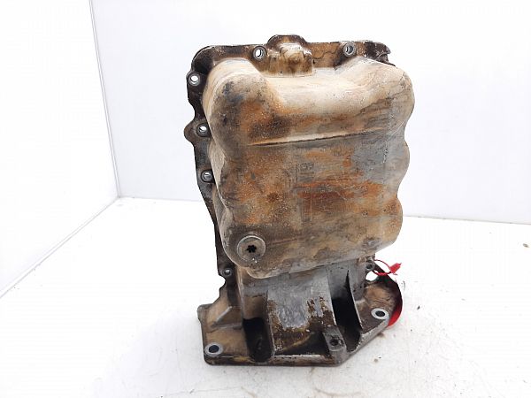 Oil pan