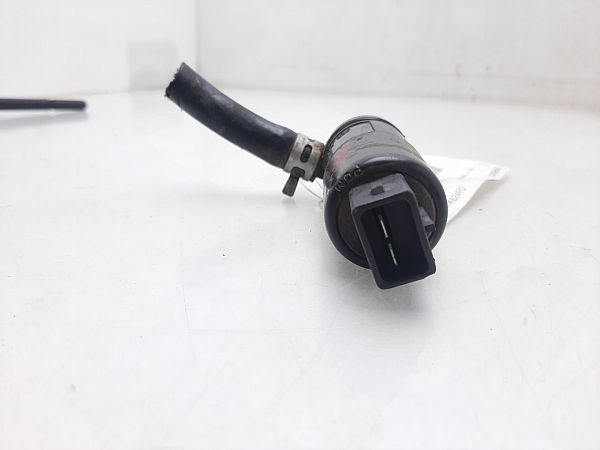 Windscreen washer pump