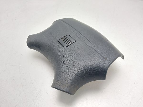 Steering wheel airbag