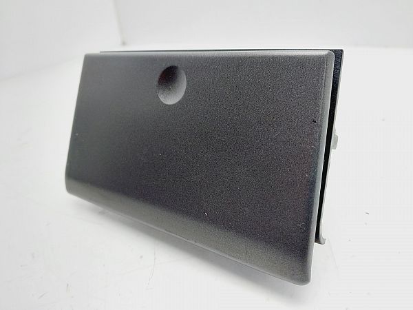 Car ashtray