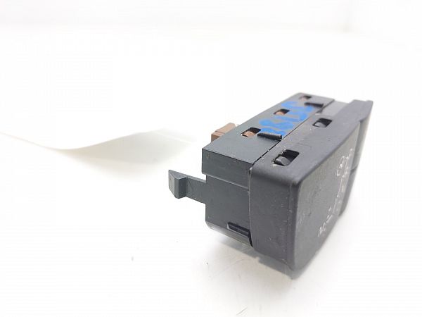 Gear shift selector indicator