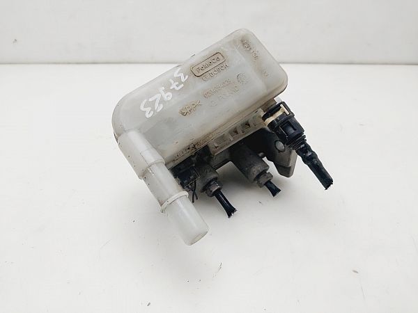 Maître-cylindre Avec Bocal Pour Ford Fiesta VI (6) – Réf 0204054029 – Occasion France