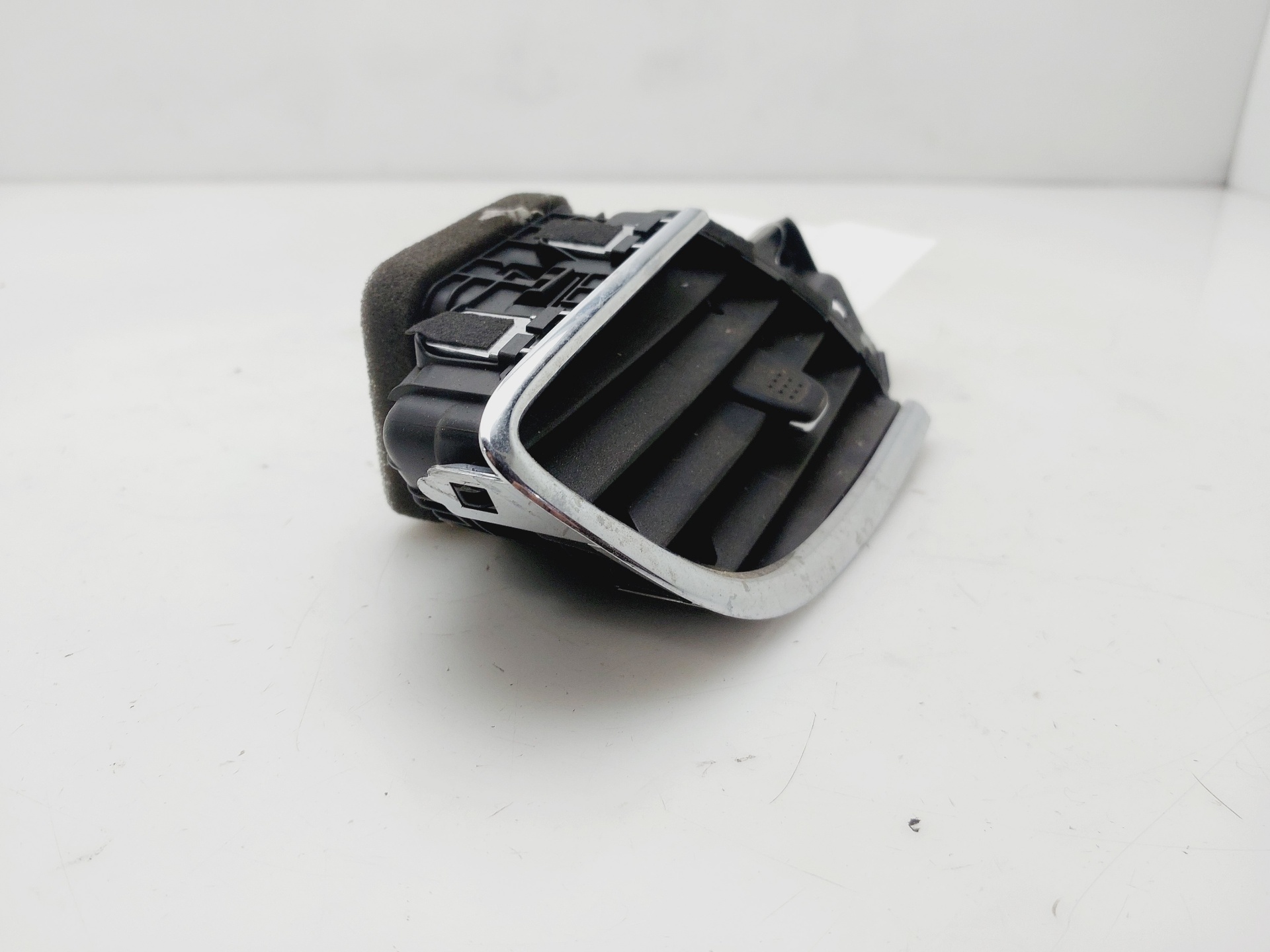 Opel MOKKA / MOKKA X (J13) Thermostat casing 42524488