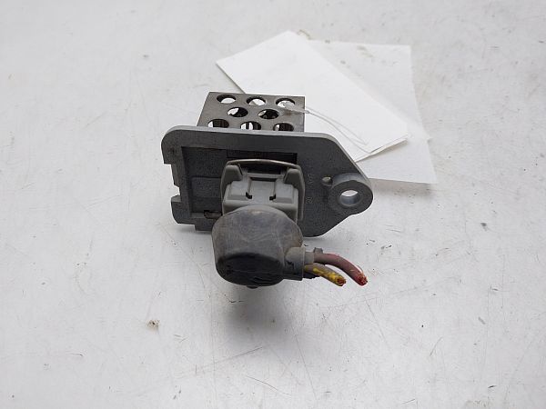 Heater blower motor resistor