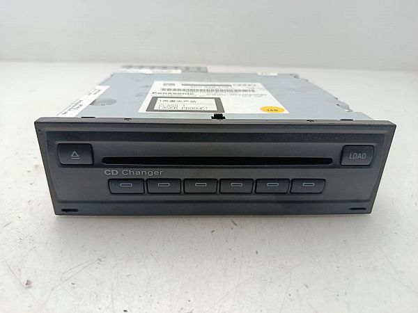 CD/DVD changer