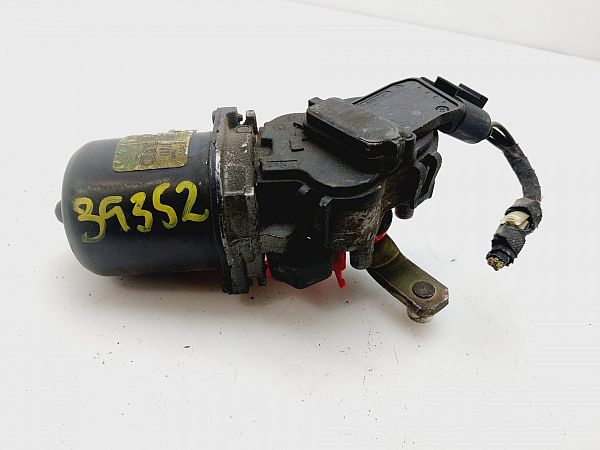 Windscreen wiper motor & mechanism front Corolla E12