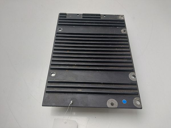 Sound amplifier