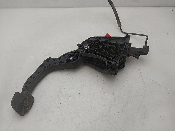 Clutch pedal