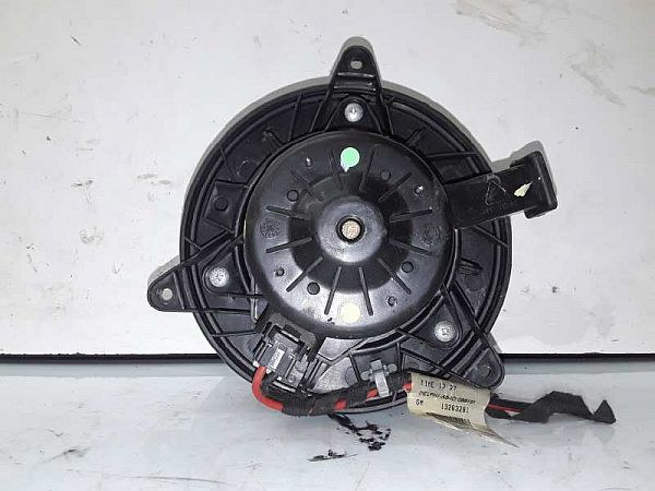13263281 : Heizungsgebläse - Autoparts24