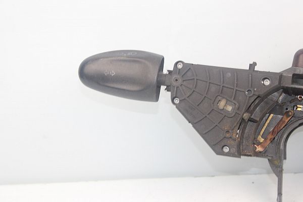 Combination switch (wiper/turn signal)