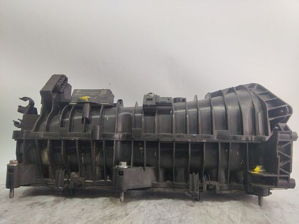 Ansaugkrümmer BMW 1 (F20)