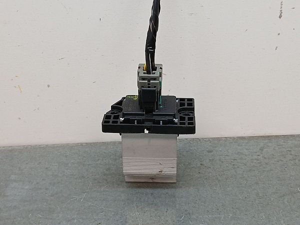 Widerstand Heizungsgeblaese MG ZS SUV (AZS1)