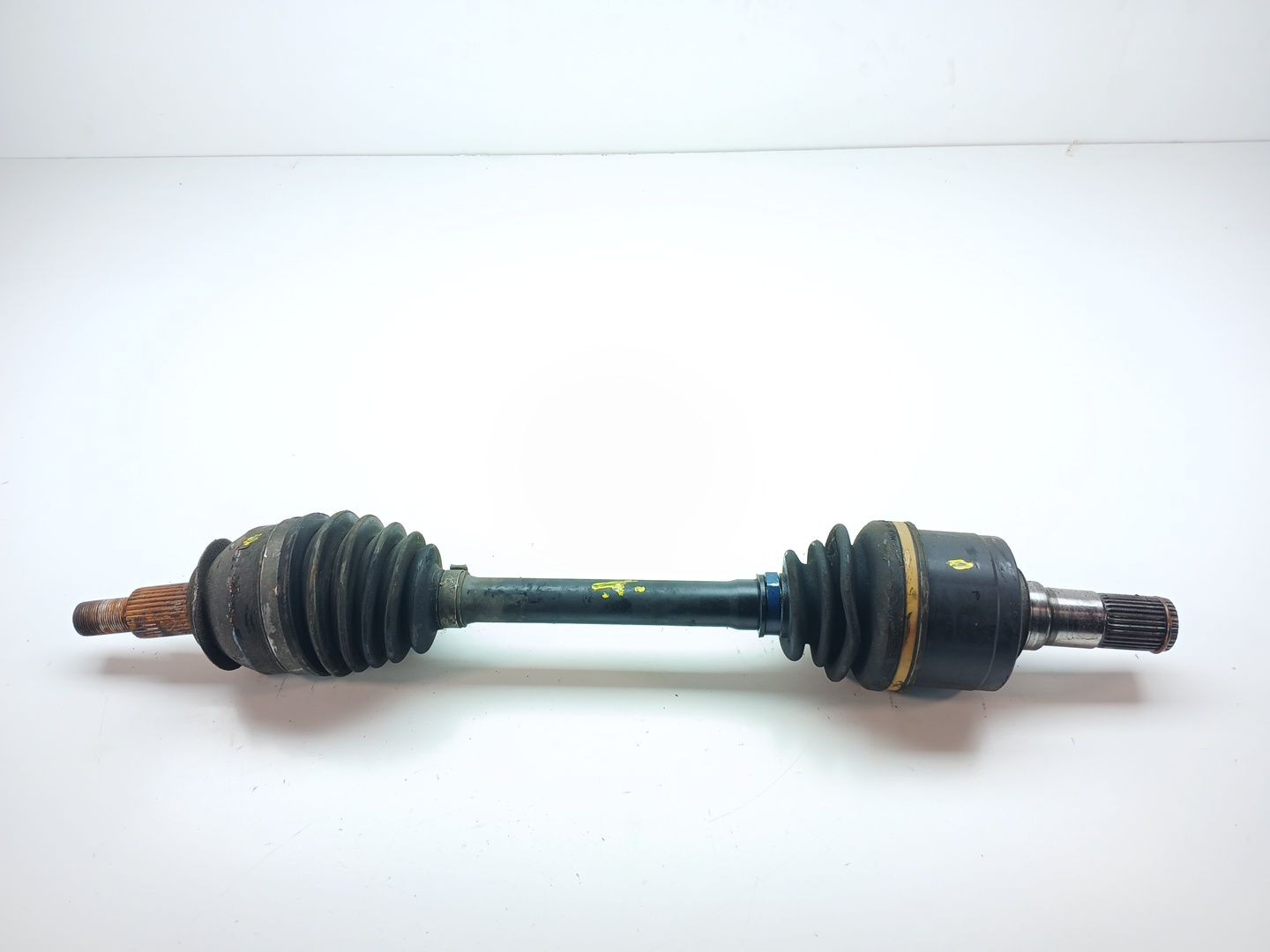 GDB5-25-60X : Drive shaft - front - Autoparts24