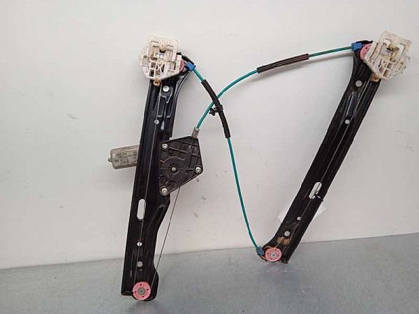 Door window regulator with motor