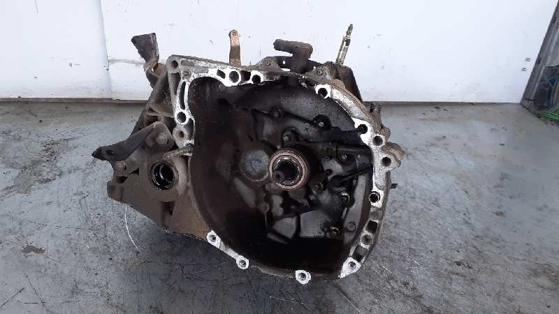 Schaltgetriebe NISSAN ALMERA Mk II (N16)
