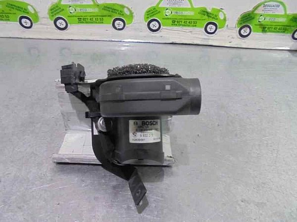 Engine control module fan