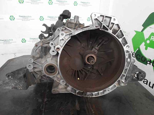 Manualna skrzynia biegów FORD MONDEO Mk II (BAP)