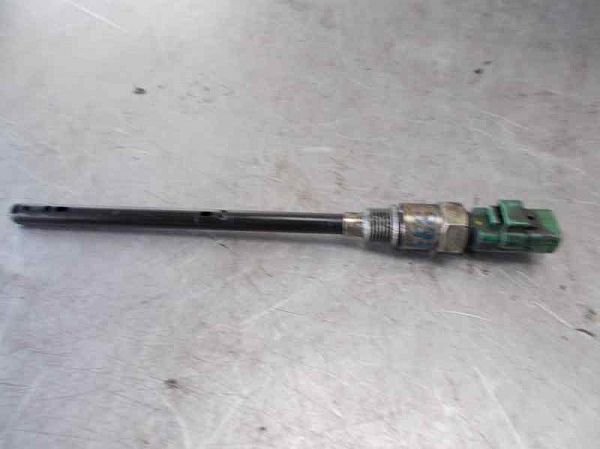 Oil level sensor